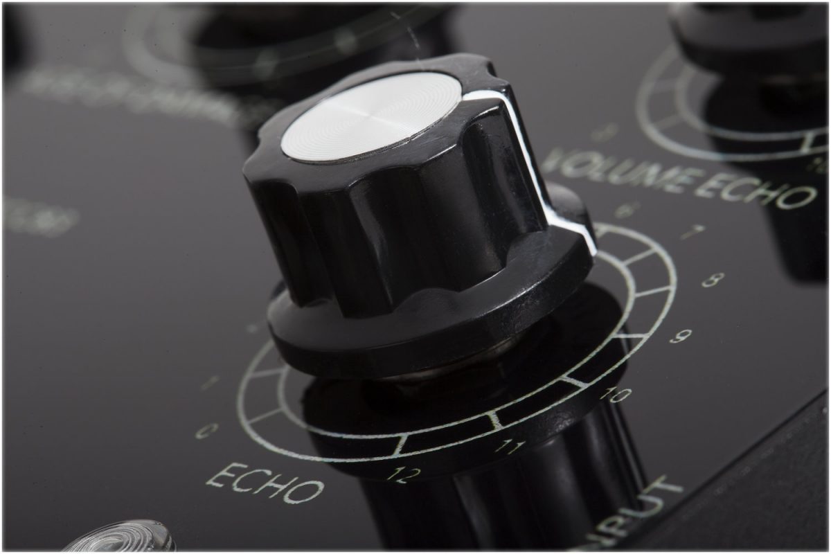 Gurus Echosex 3° (Hi Voltage preamp, Small box, With Tap Tempo)