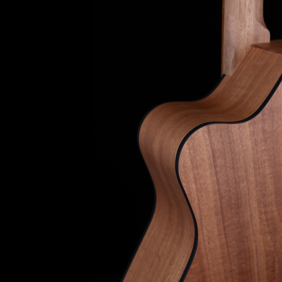 Pratley Classic Series OM Cutaway Model Solid Spruce Top, Solid Maple B/S